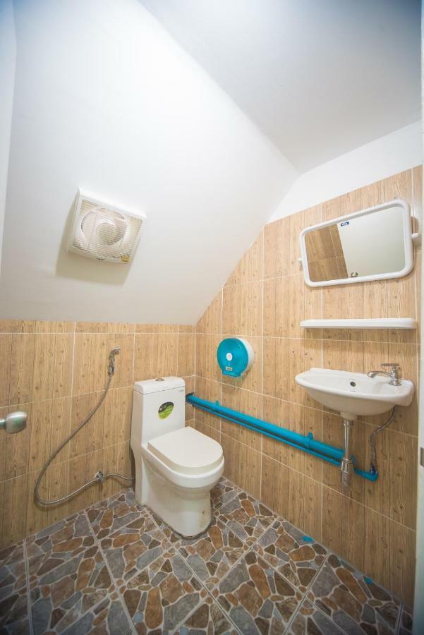Panda Hostel Phuket (Adults Only) Patong Luaran gambar