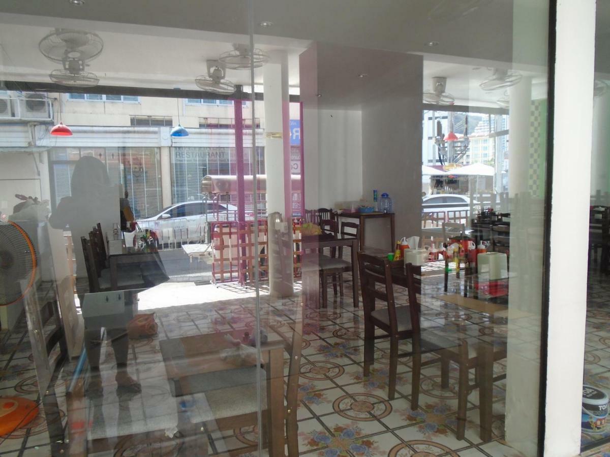 Panda Hostel Phuket (Adults Only) Patong Luaran gambar