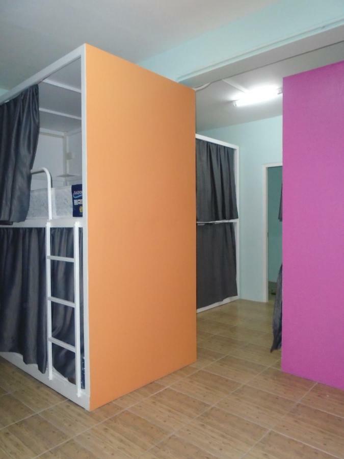 Panda Hostel Phuket (Adults Only) Patong Luaran gambar