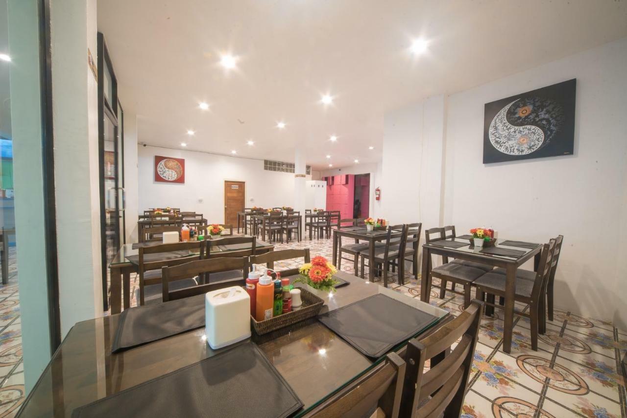Panda Hostel Phuket (Adults Only) Patong Luaran gambar